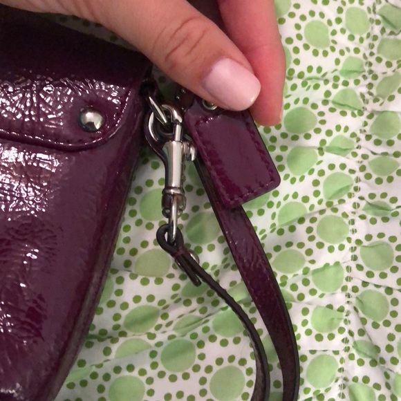 Plum coach wristlet - Picture 5 of 6